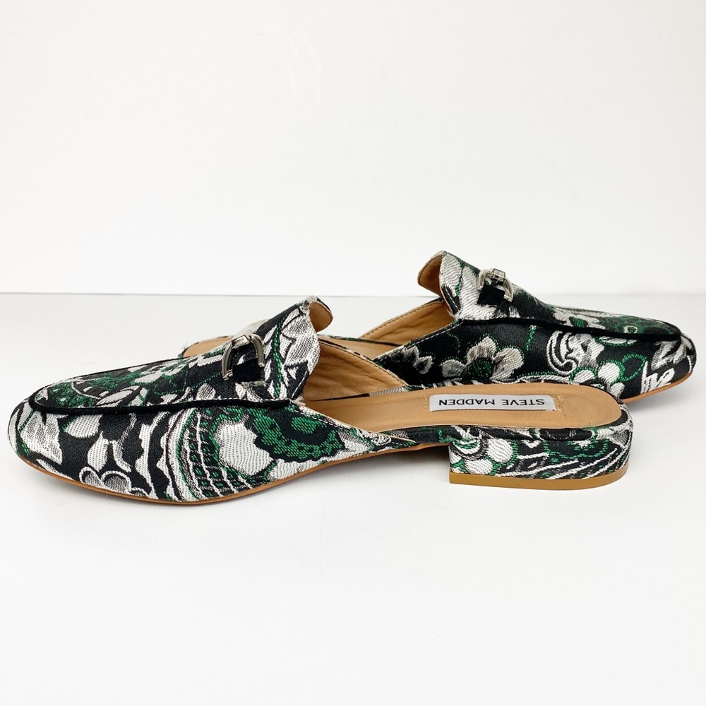 STEVE MADDEN Tapestry Mule